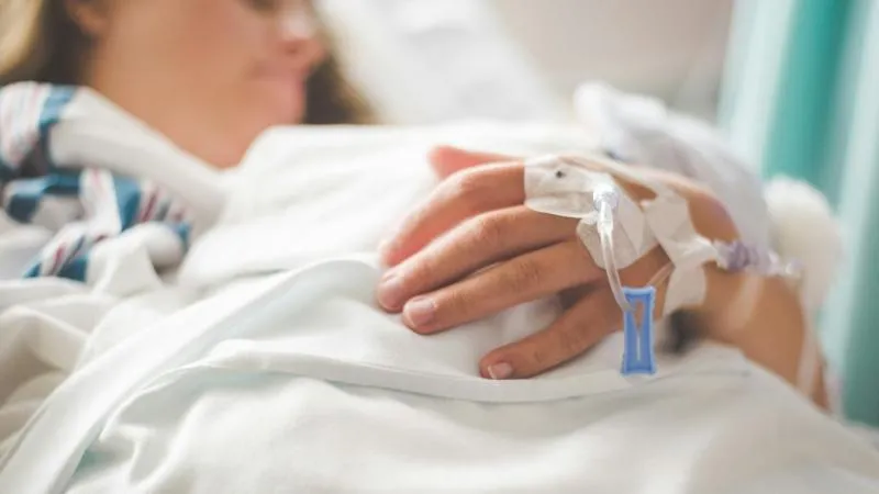 La chimiothérapie est-elle douloureuse ? Témoignages de patients et prise en charge de la douleur
