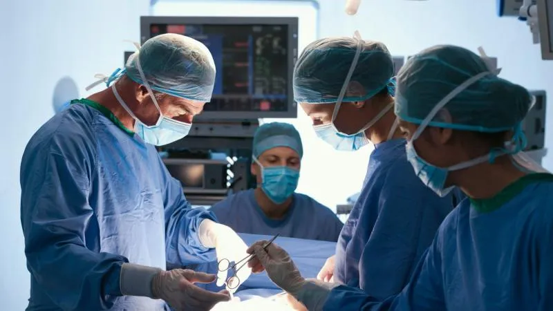 Hémorroïdectomie - chirurgie d’ablation des hémorroïdes