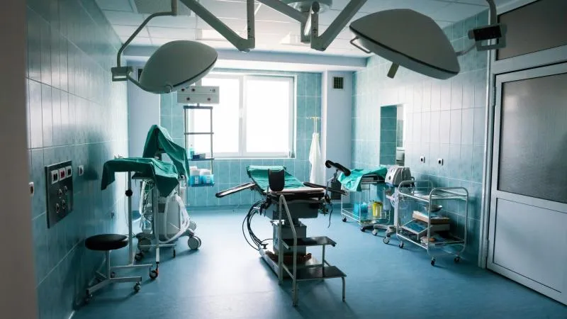 Soins intensifs médicaux (unité de soins intensifs médicaux)